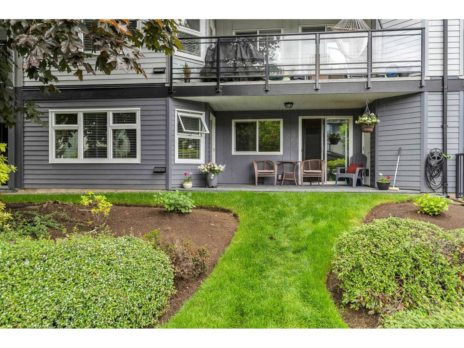 White Rock, BC V4B4B8,1273 MERKLIN #209