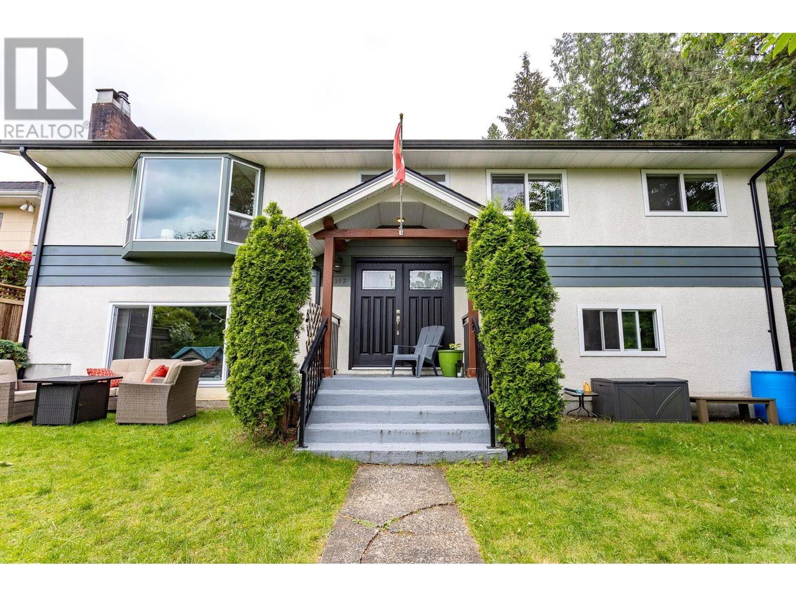 Port Moody, BC V3H2G3,2317 ST GEORGE STREET
