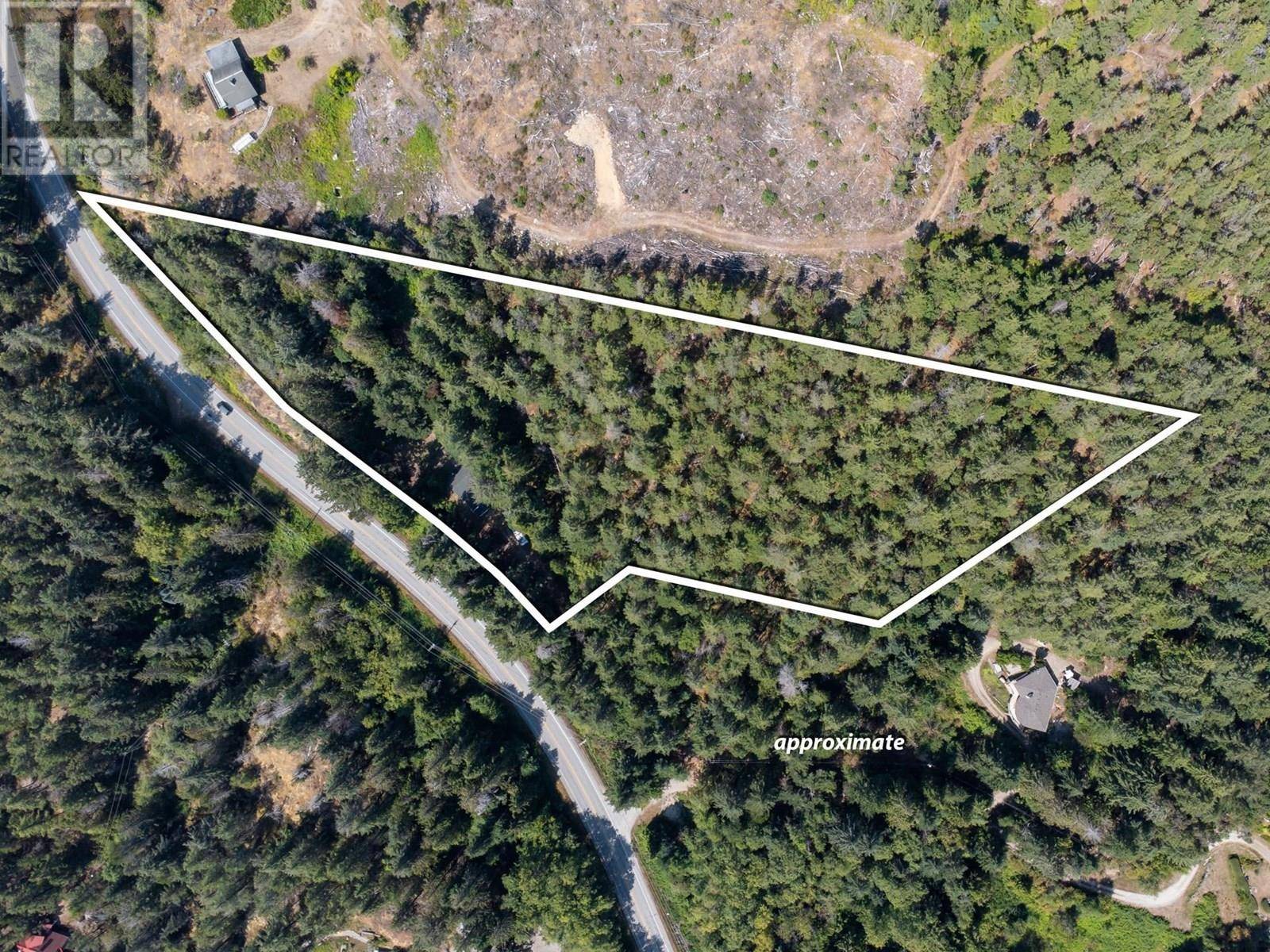 Halfmoon Bay, BC V7Z1B9,11022 SUNSHINE COAST HIGHWAY
