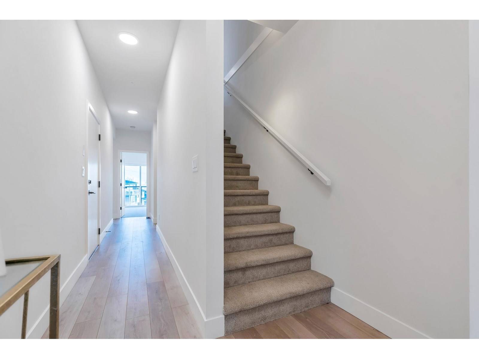 Chilliwack, BC V2R4A1,43998 CHILLIWACK MOUNTAIN RD #25
