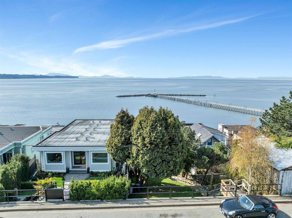 White Rock, BC V4B1G5,15161 VICTORIA AVENUE