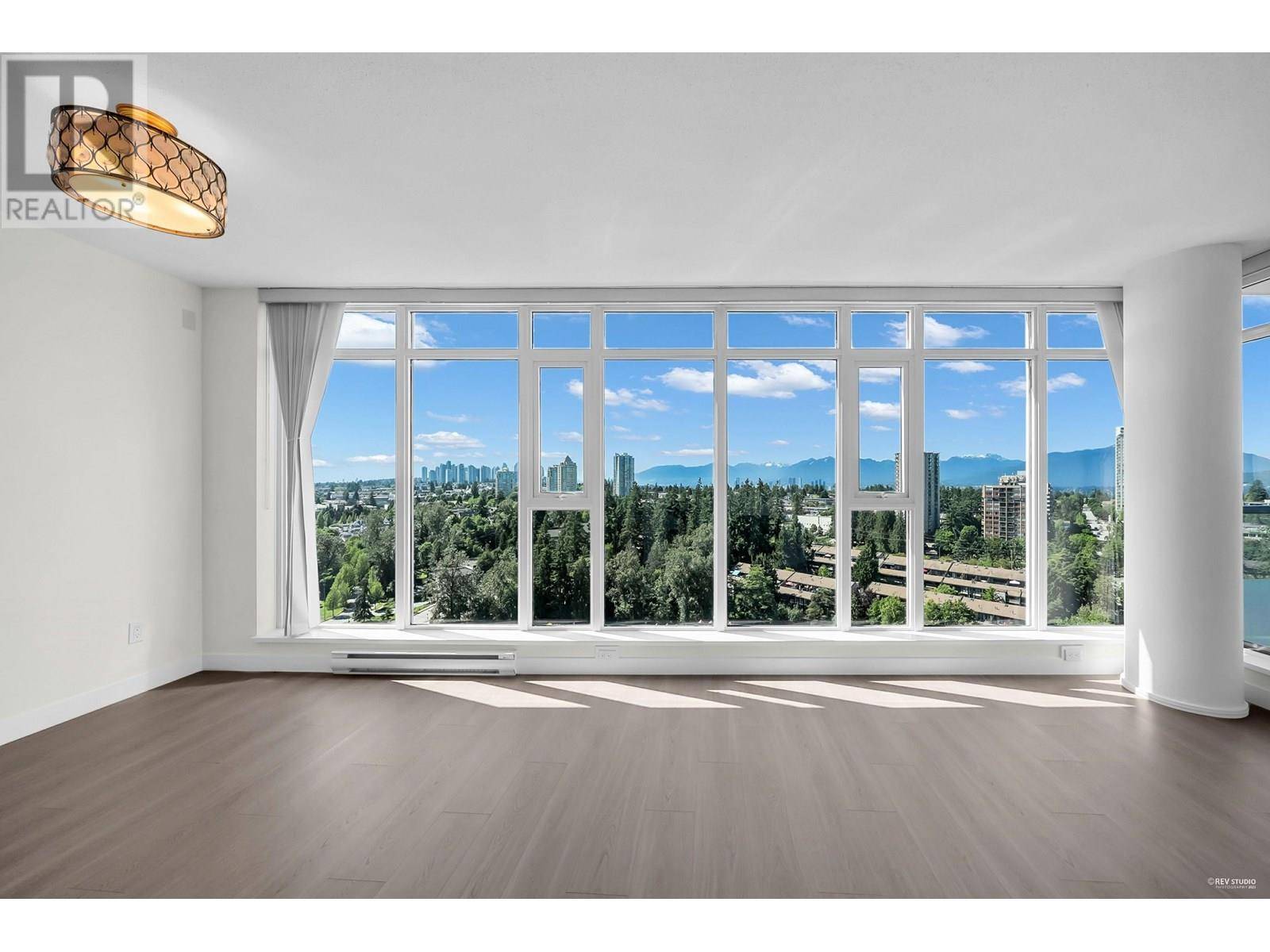 Burnaby, BC V3N0C6,7090 EDMONDS ST #2903