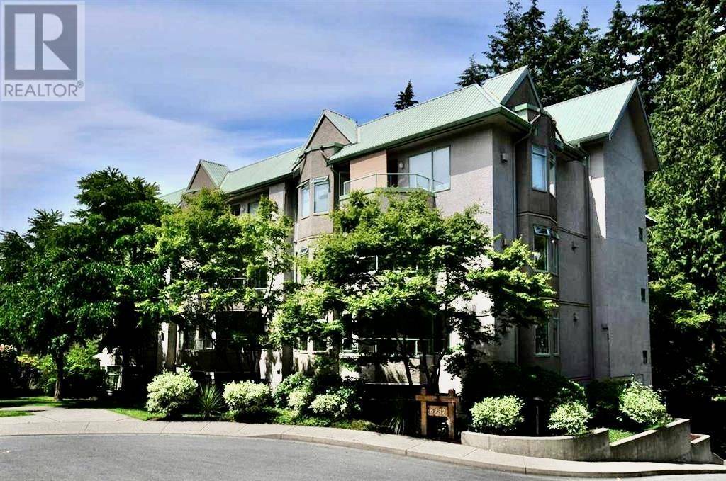 Burnaby, BC V3N4V2,6737 STATION HILL CT #401