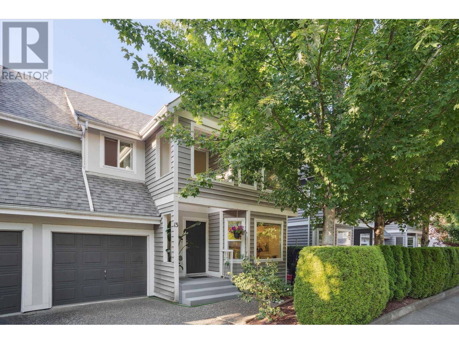 Coquitlam, BC V3B7K6,1135 LANSDOWNE DR #13