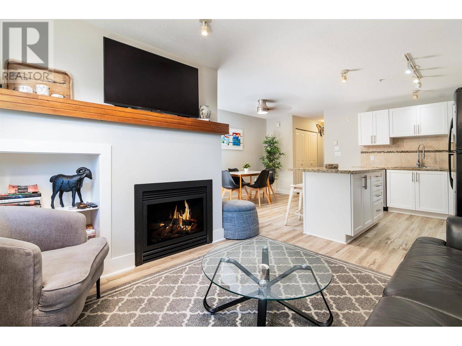 Squamish, BC V8B0N4,1174 WINGTIP PL #104