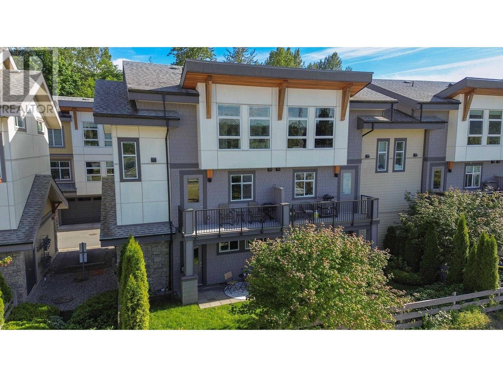 Squamish, BC V8B0V7,39548 LOGGERS LN #18