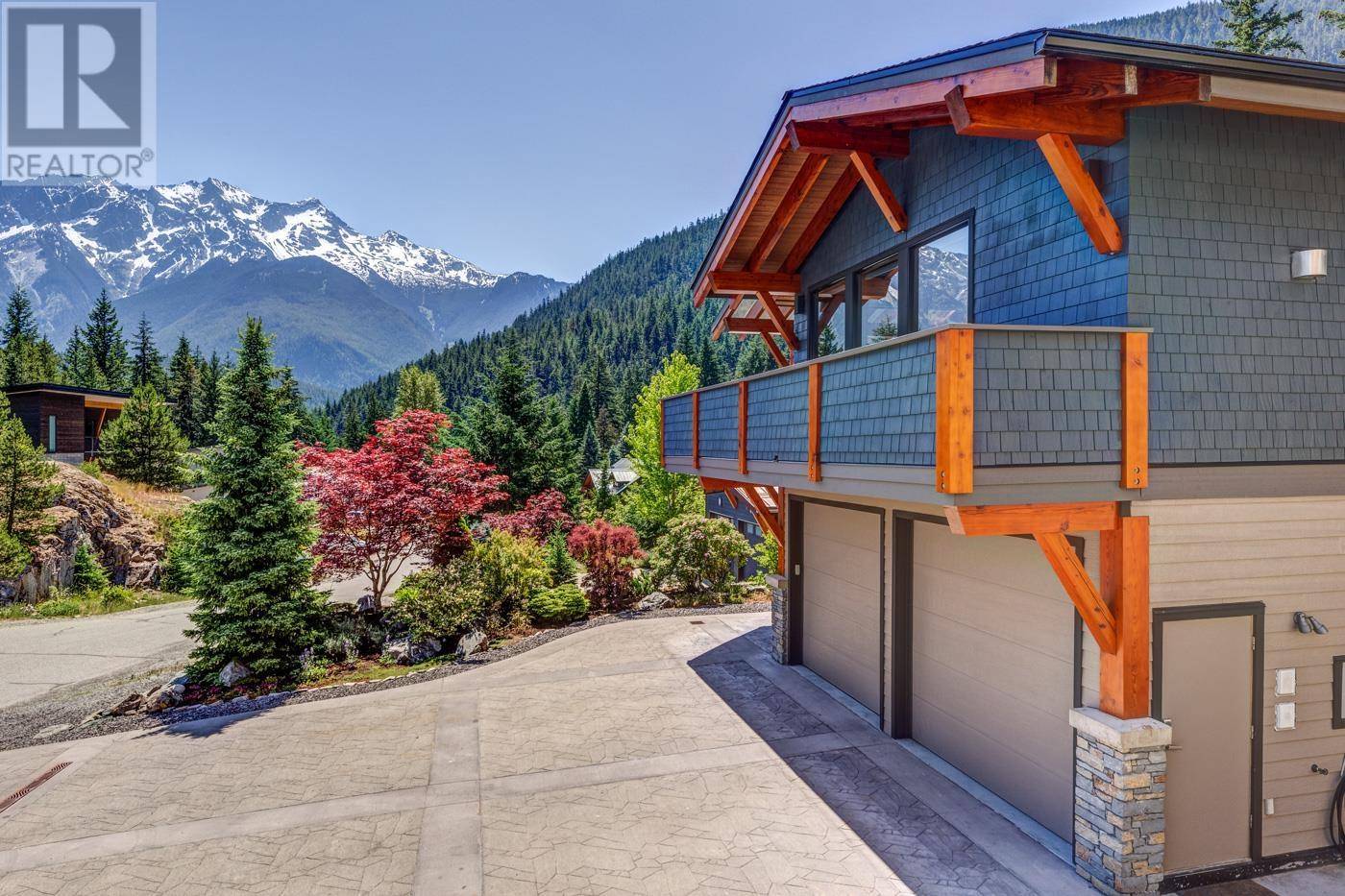 Pemberton, BC V0N2L0,7459 DOGWOOD STREET