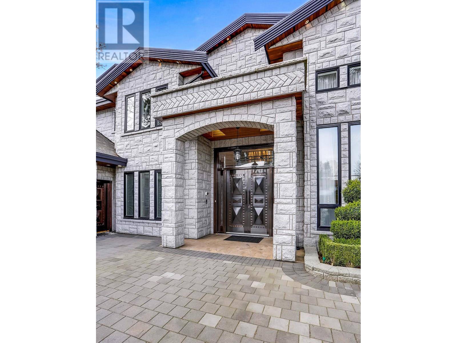 Richmond, BC V6X2N3,2091 MCLENNAN AVENUE