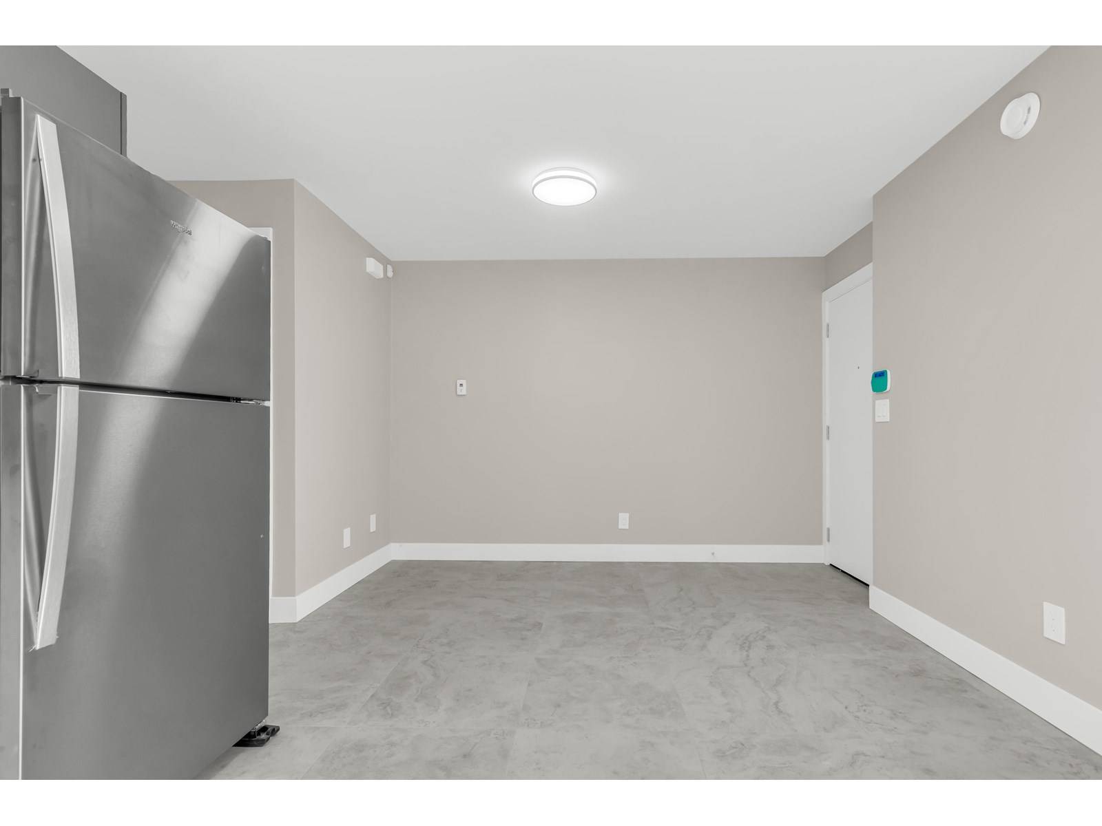 Delta, BC V4C4X7,9087 112 STREET