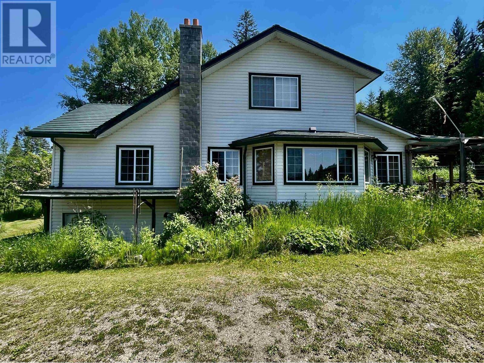 100 Mile House, BC V0K1J0,7310 S CANIM LAKE ROAD