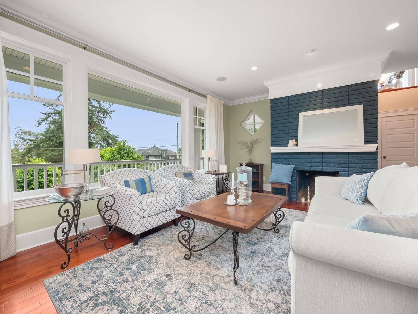 Surrey, BC V3X2W9,12035 56 AVENUE