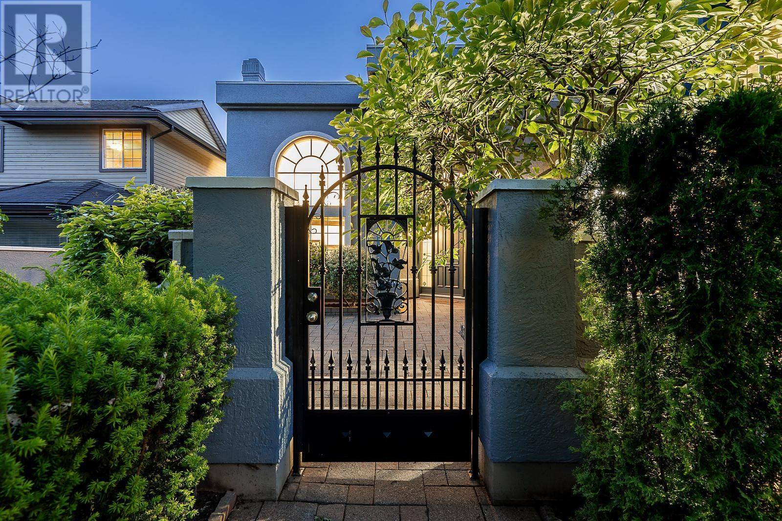 Richmond, BC V7C5M8,5557 CORNWALL DRIVE