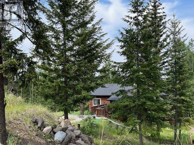 Lone Butte, BC V0K1X3,6108 LONE BUTTE HORSE LAKE ROAD