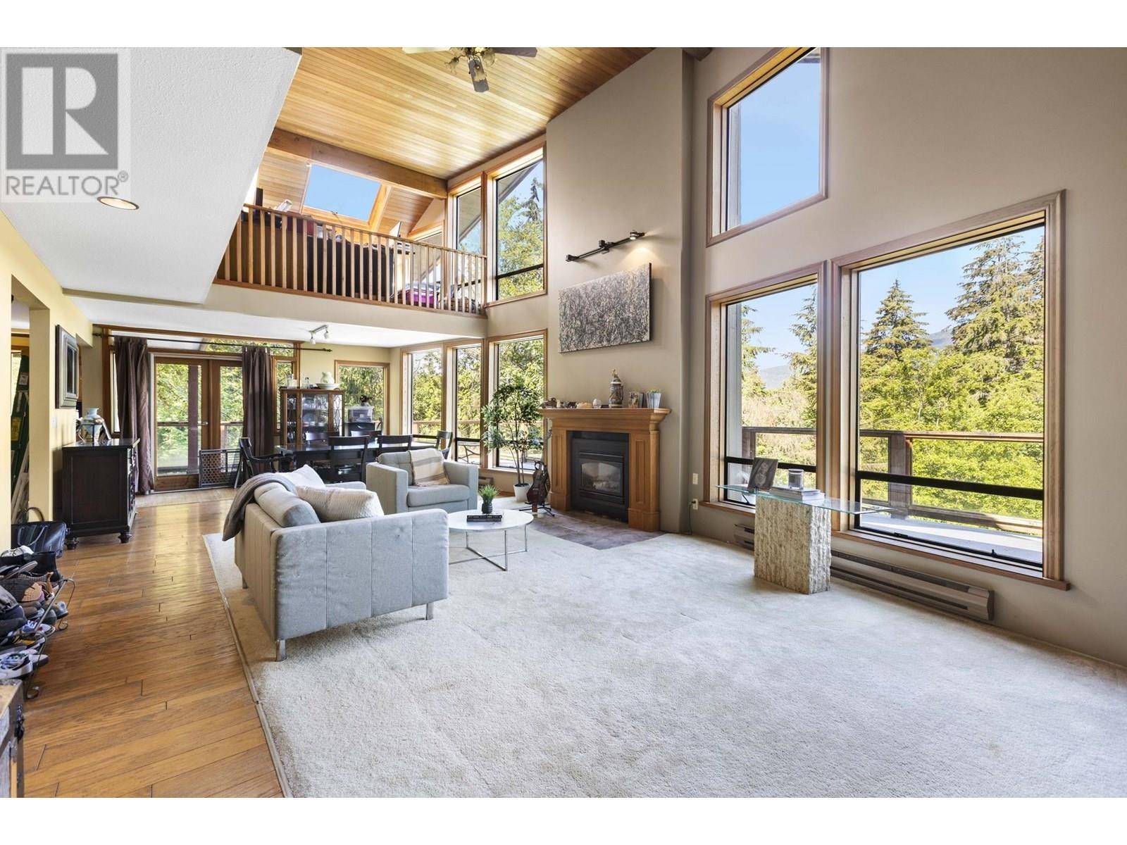 Belcarra, BC V3H4R3,3456 MAIN AVENUE
