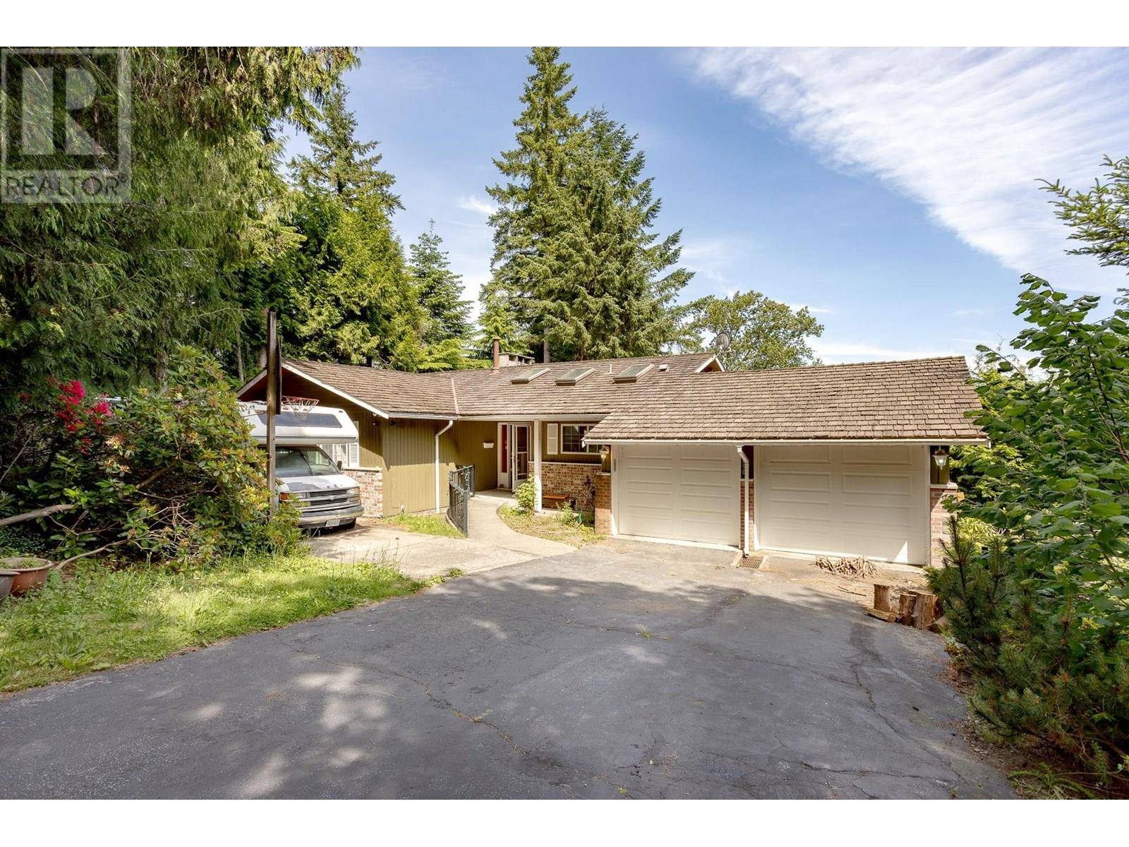 Port Moody, BC V3H2M3,1890 CHARLES STREET