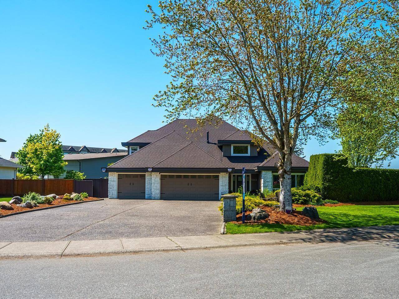 Langley, BC V2Y1L7,5223 217A STREET
