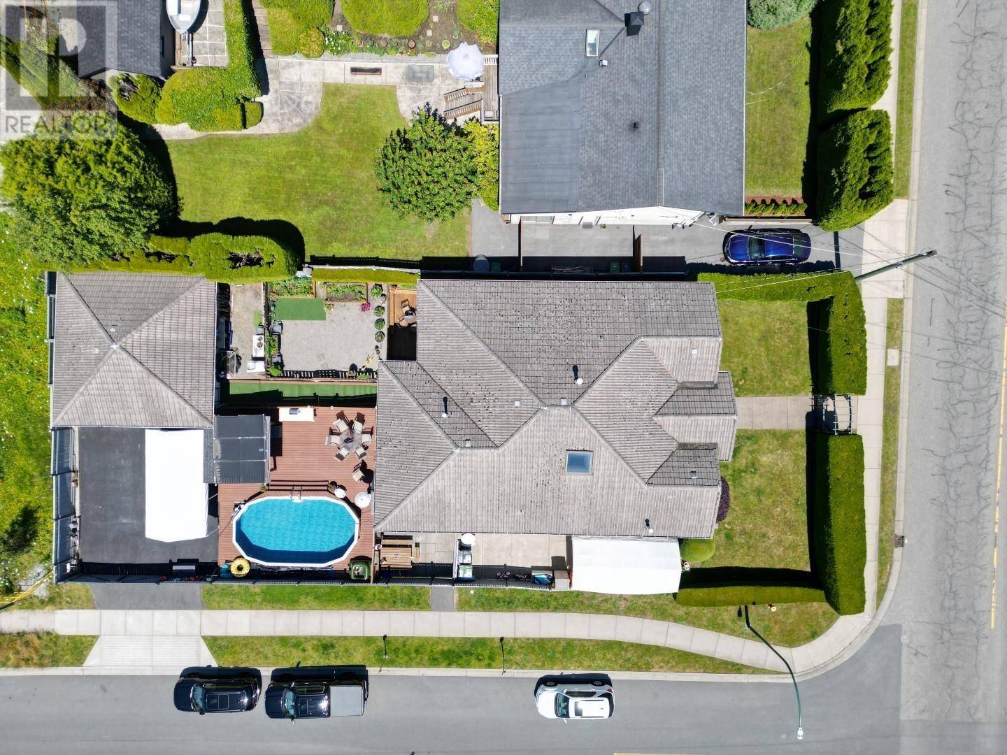 Coquitlam, BC V3K4R1,306 MARMONT STREET
