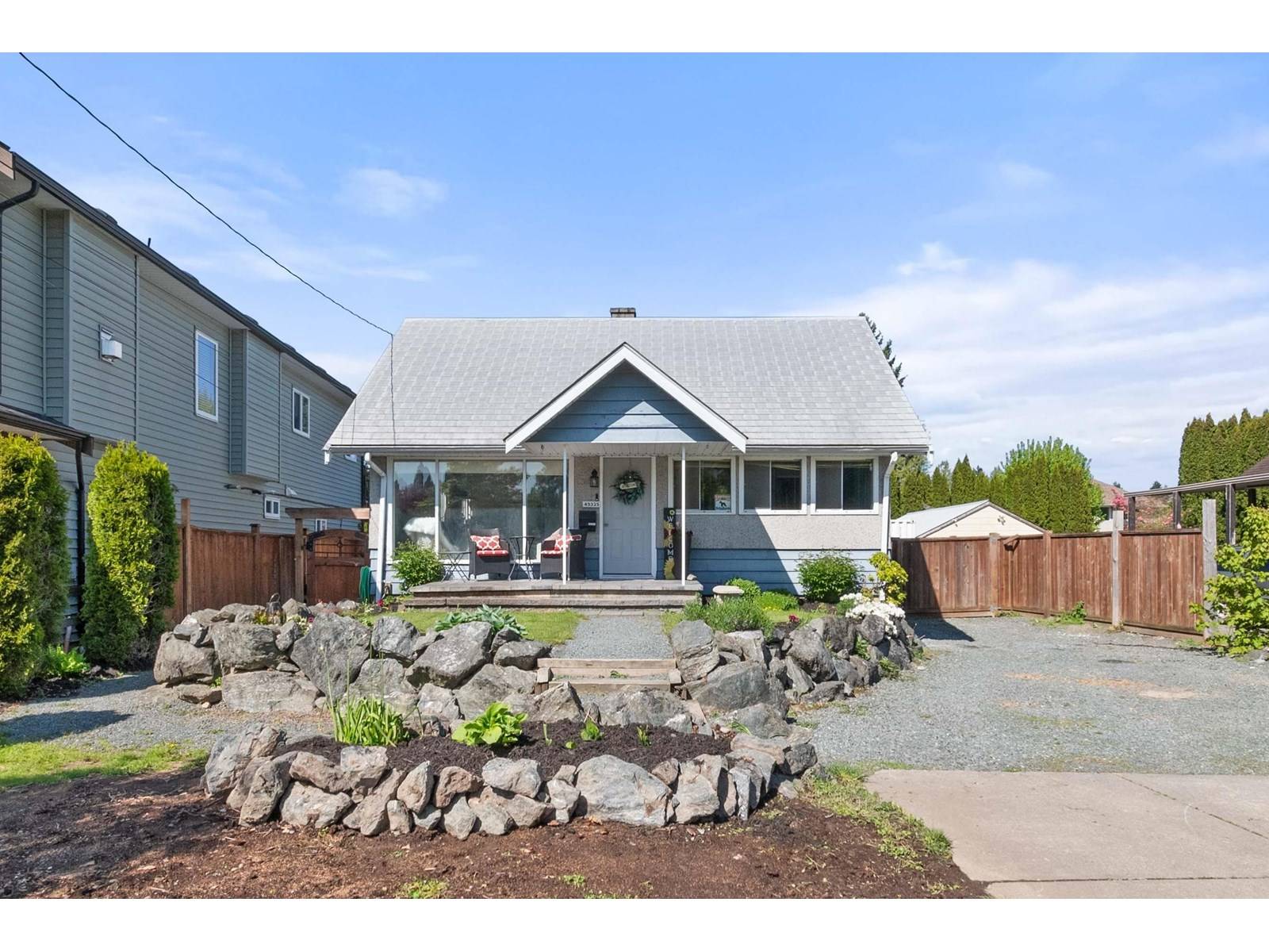 Chilliwack, BC V2P1G5,45325 CRESCENT DRIVE|Chilliwack Proper West