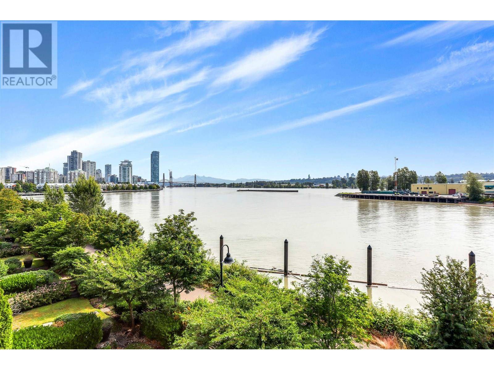 New Westminster, BC V3M0H4,220 SALTER ST #313