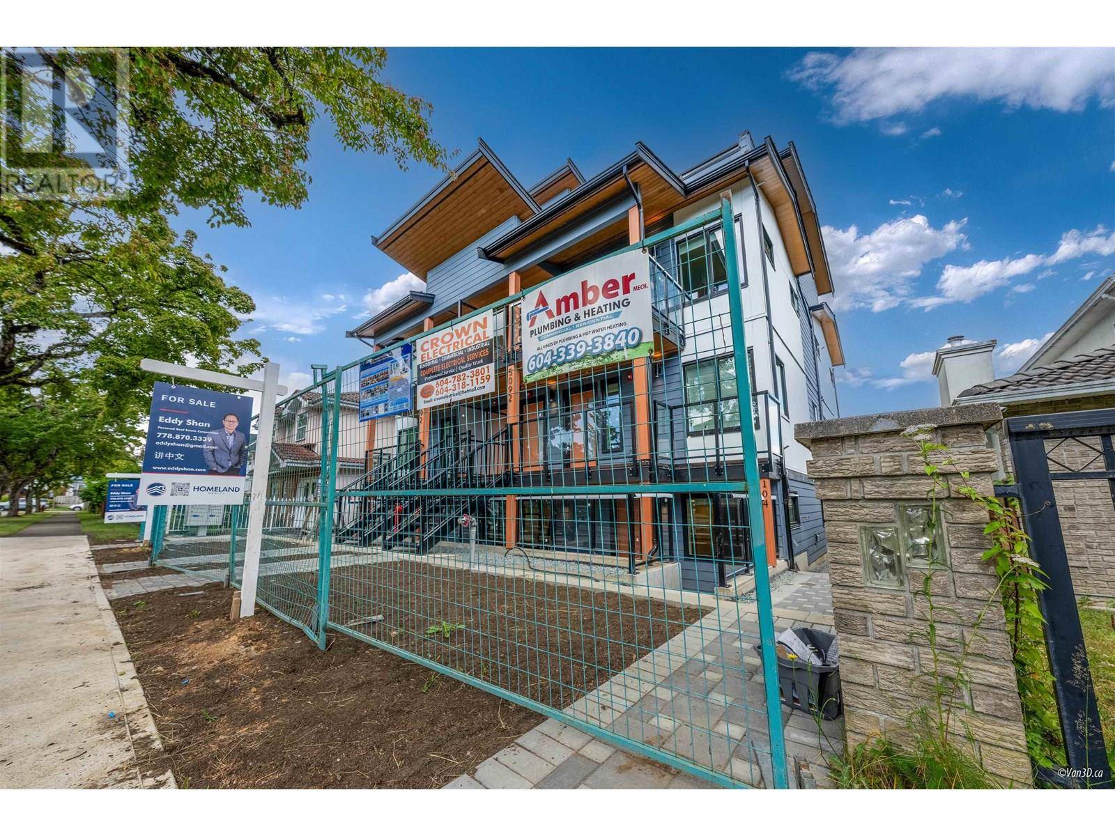 Vancouver, BC V5R2A5,5092 SLOCAN ST #204