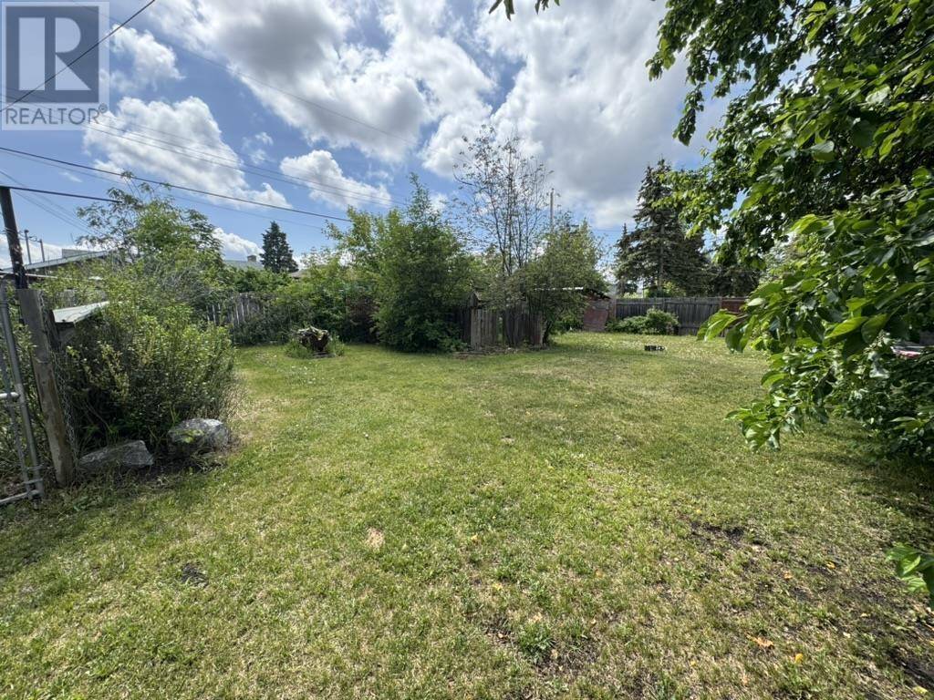 Fort St. John, BC V1J2K1,9615 104 AVENUE