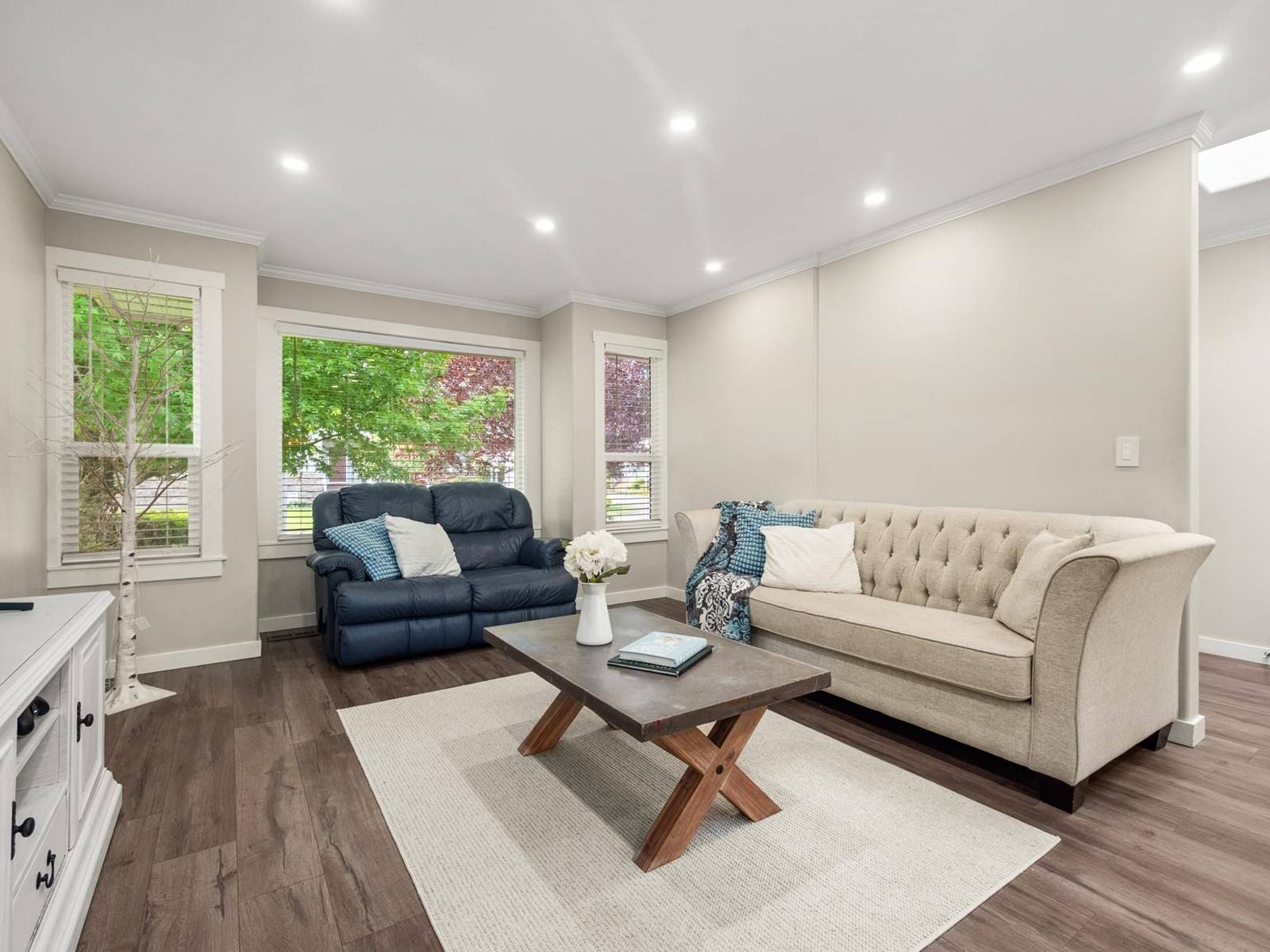 Chilliwack, BC V2R5L1,44389 ELSIE PLACE|Sardis South