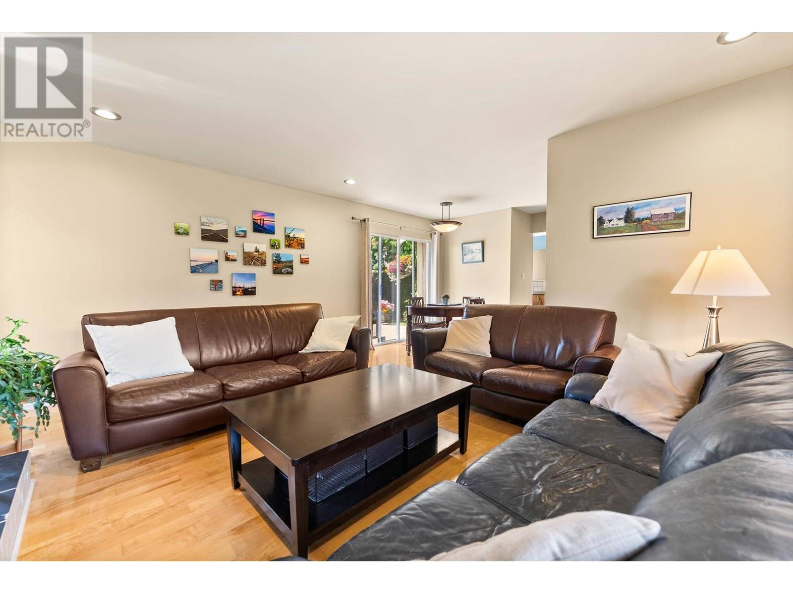 Richmond, BC V7A2C9,9780 PINEWELL CRESCENT