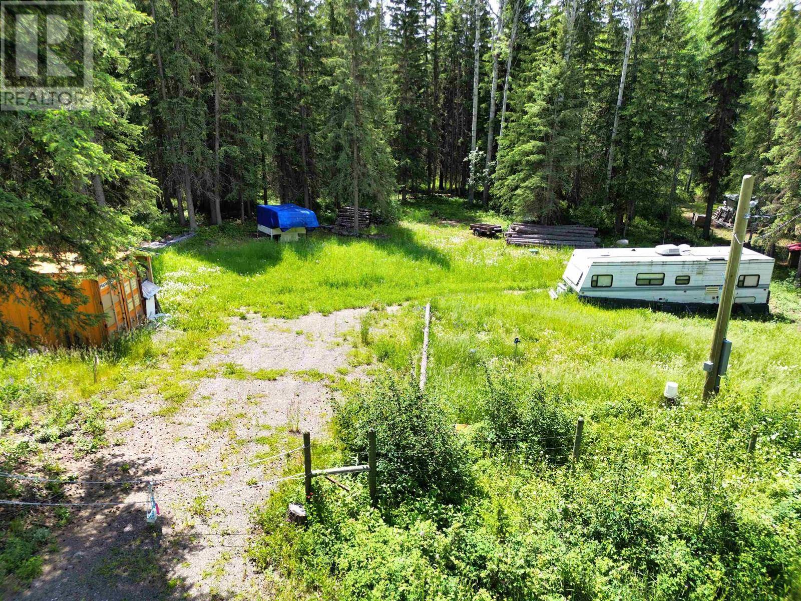 Lac La Hache, BC V0K1T0,5545 NORTHWOOD ROAD