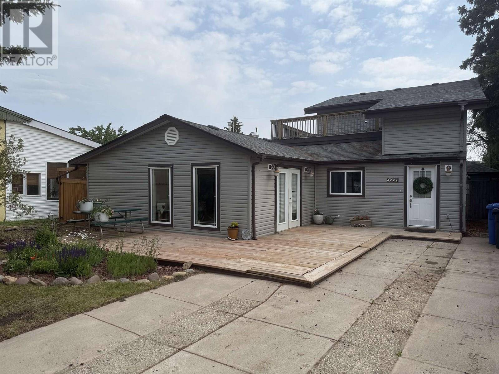 Fort St. John, BC V1J2J6,9223 104 AVENUE
