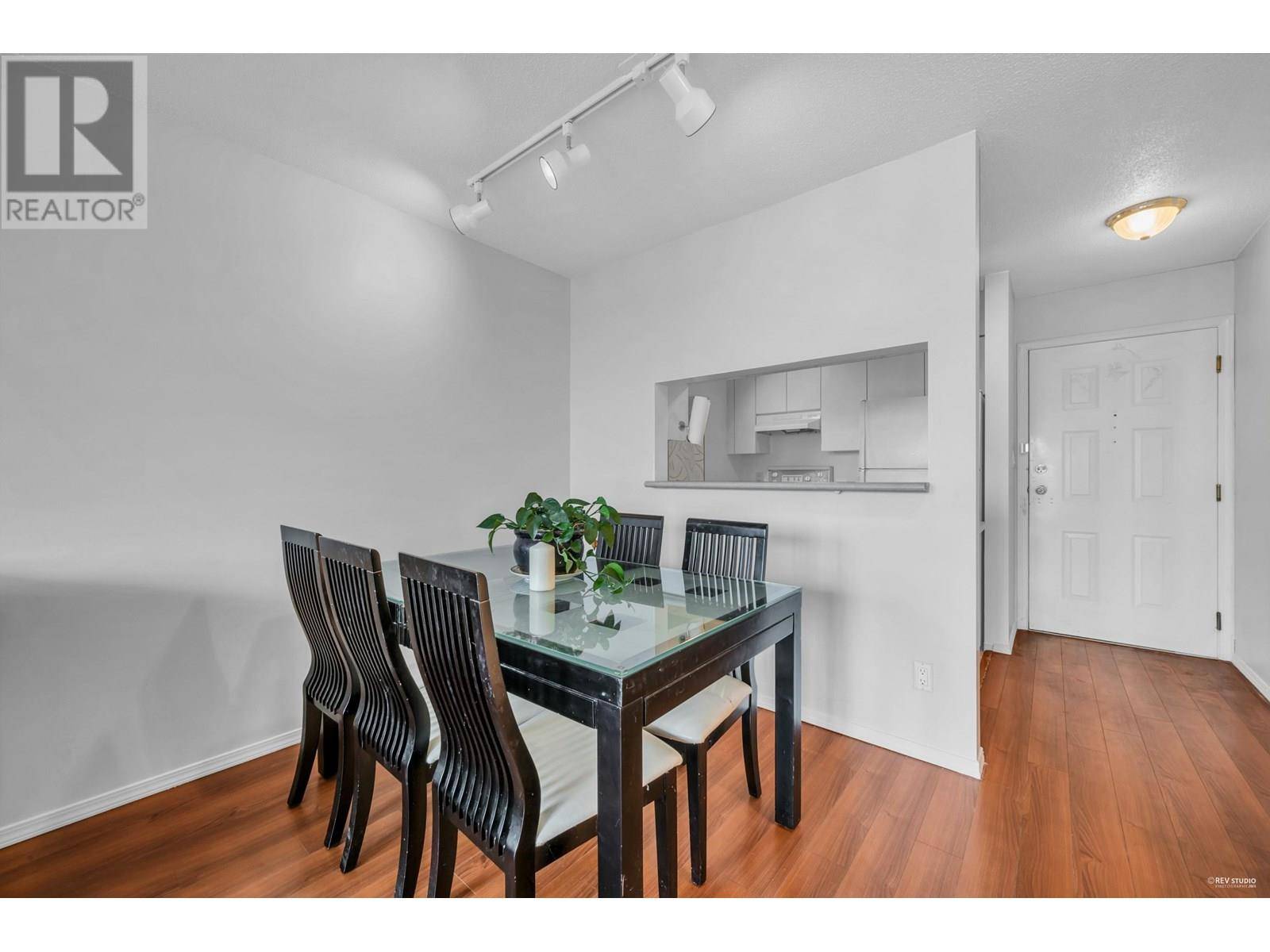 Vancouver, BC V5R6B6,3489 ASCOT PL #1007