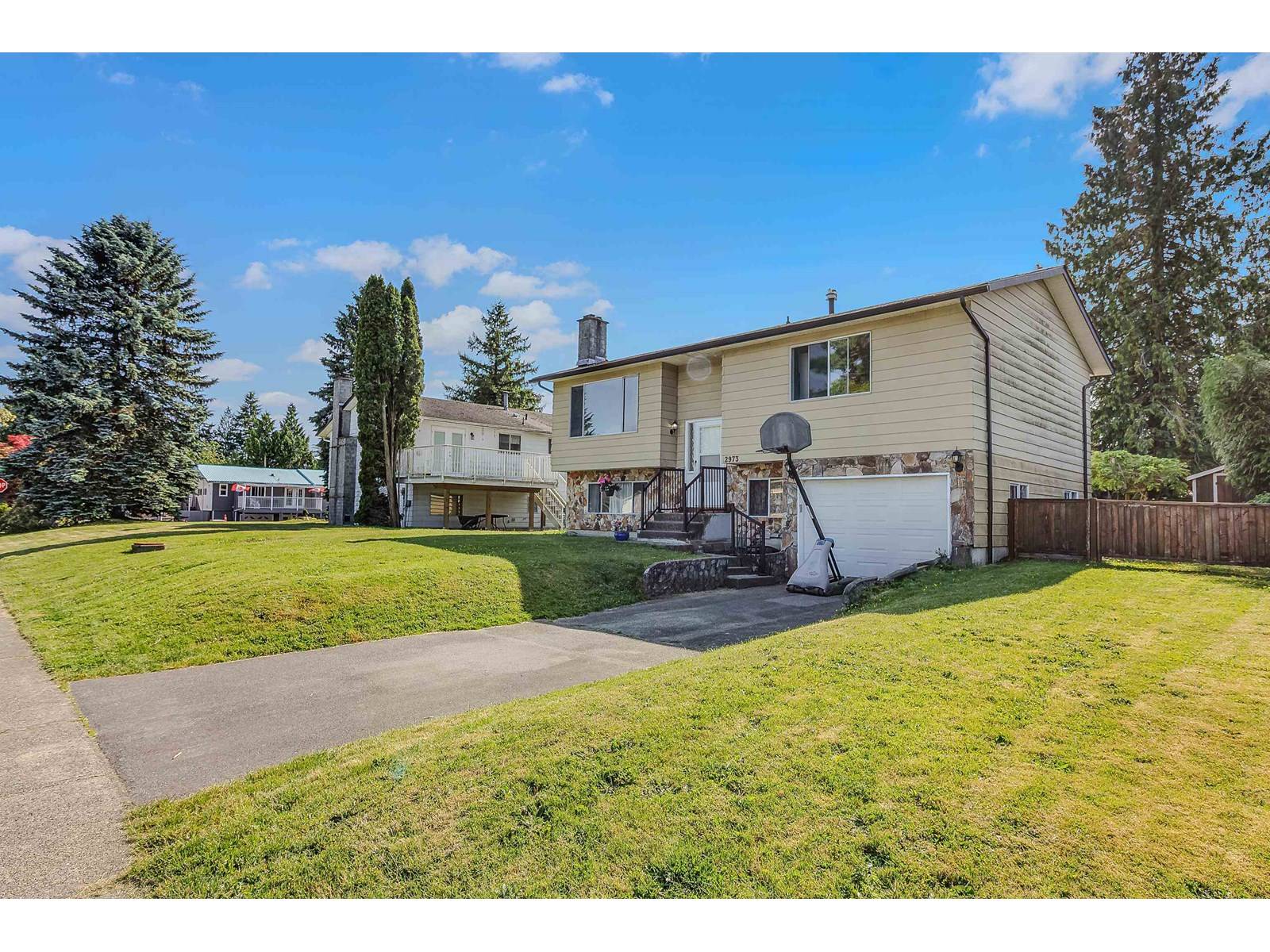 Langley, BC V4W3B6,2973 265A STREET