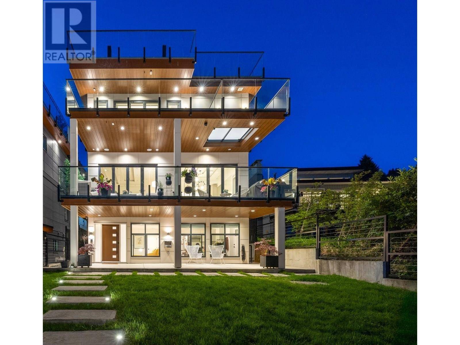 Port Moody, BC V3H2W9,1241 IOCO ROAD