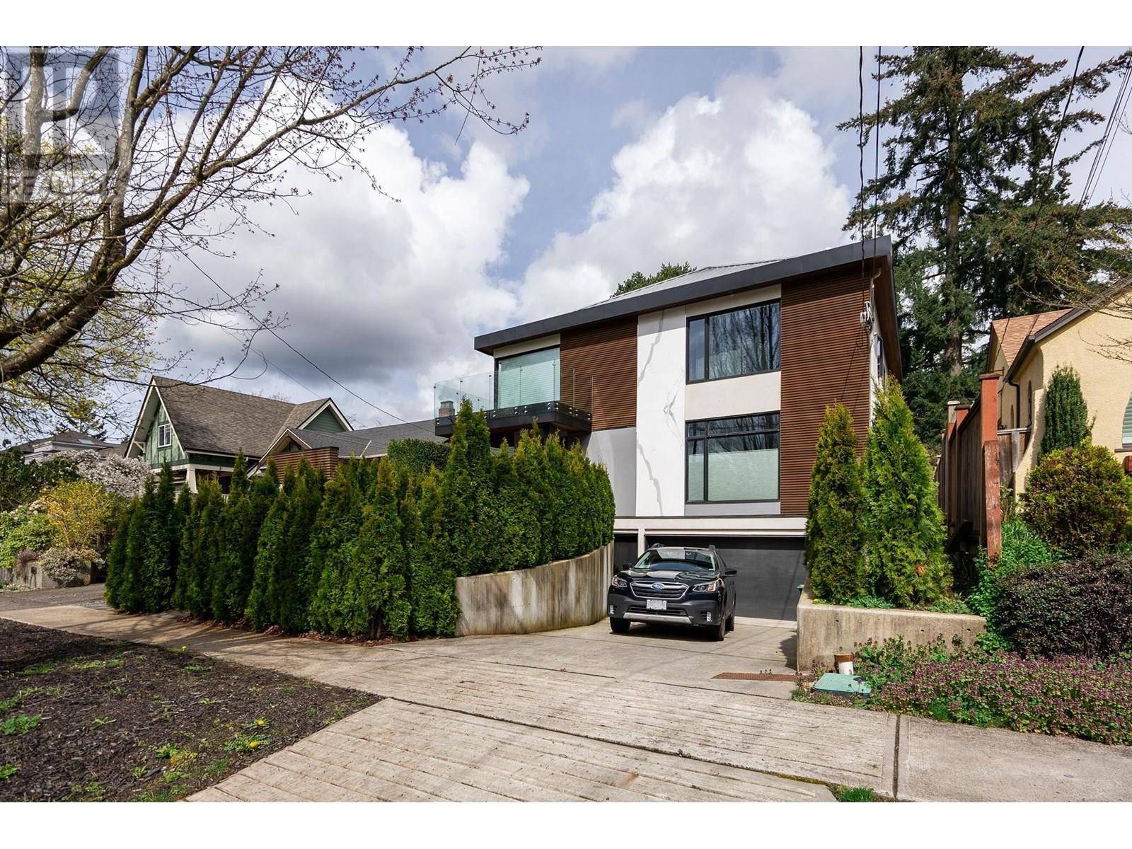 Vancouver, BC V6N3B5,3337 W 40TH AVENUE