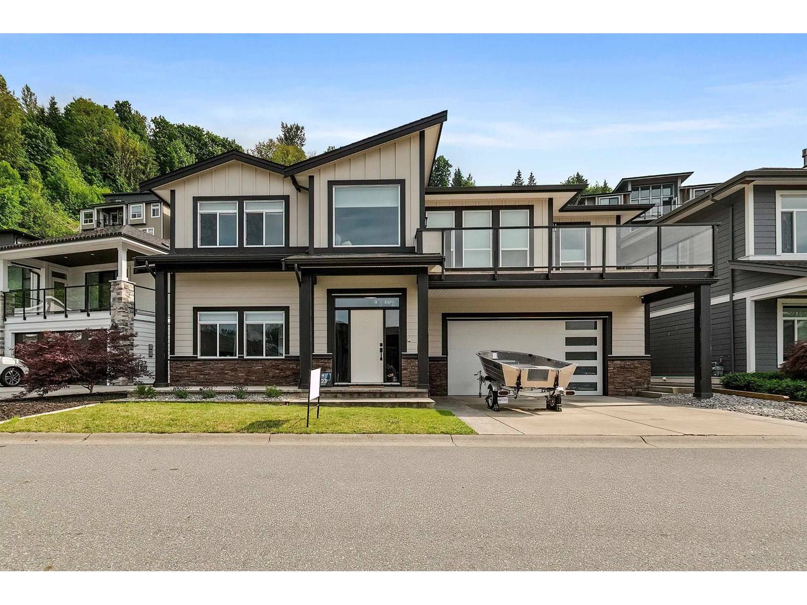 Chilliwack, BC V2P0E7,50778 LEDGESTONE PL #23
