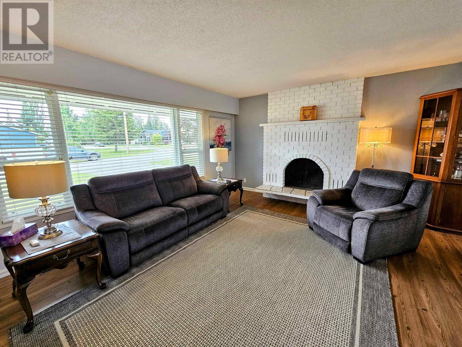 Prince George, BC V2K1E5,4330 CRAIG DRIVE