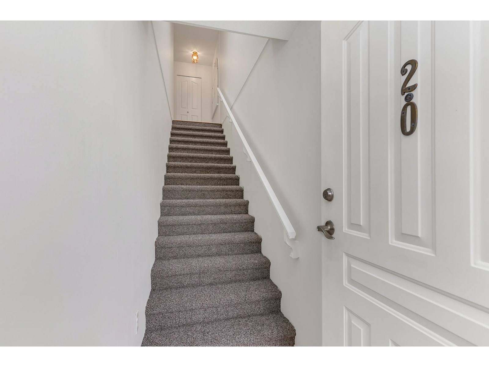 Abbotsford, BC V2S7X7,3110 TRAFALGAR #20