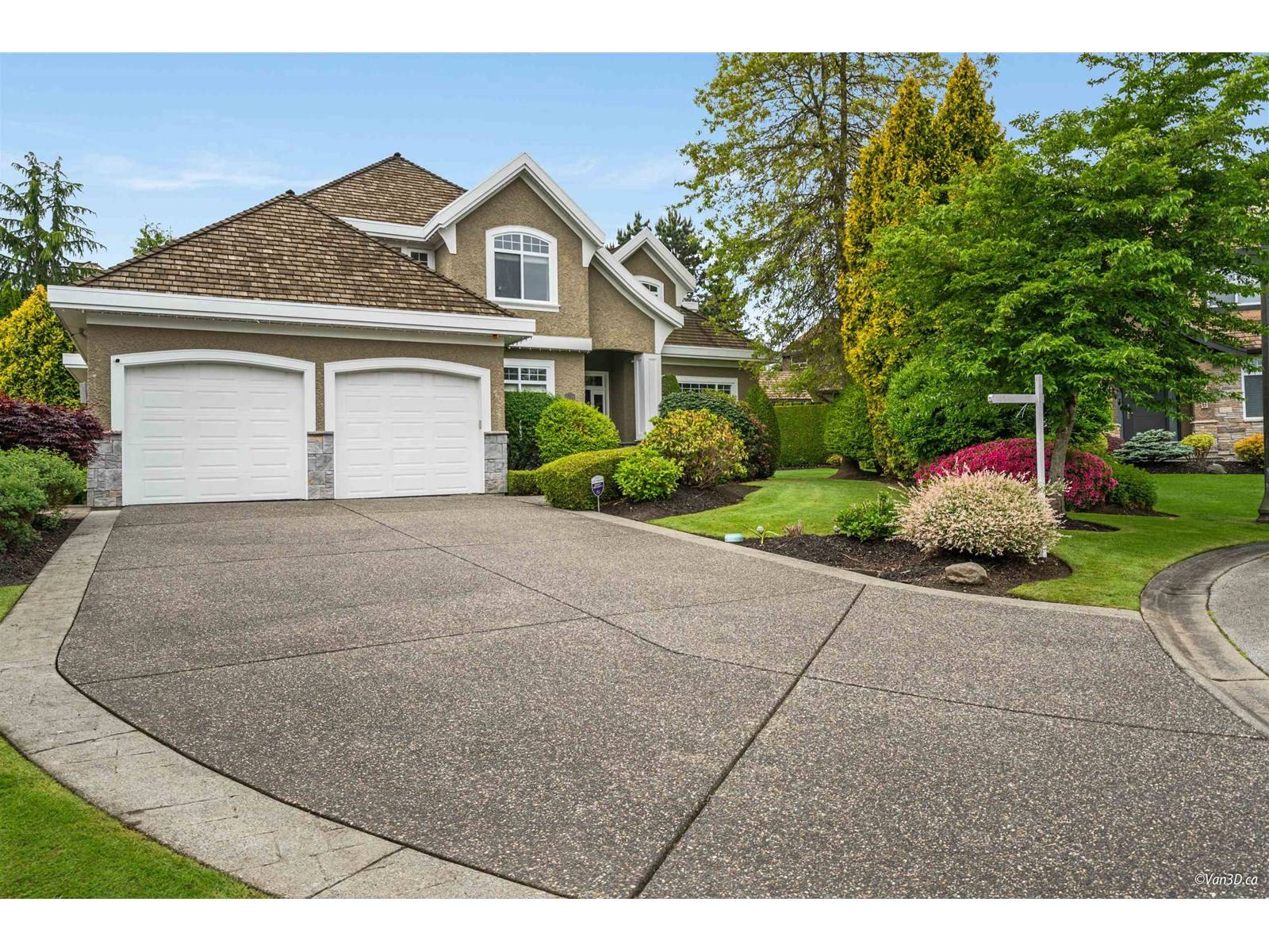 Surrey, BC V3Z0H9,15828 SOMERSET PLACE