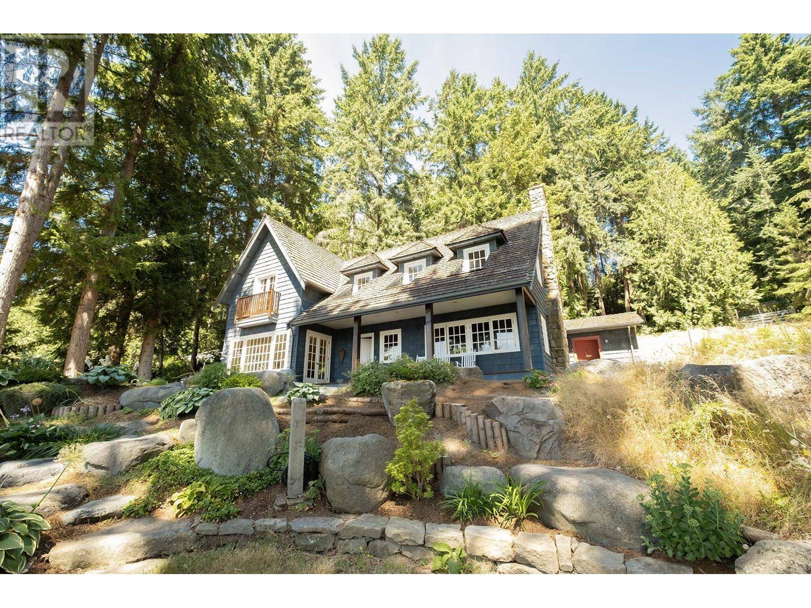 Gibsons, BC V0N1V3,1289 GOWER POINT ROAD