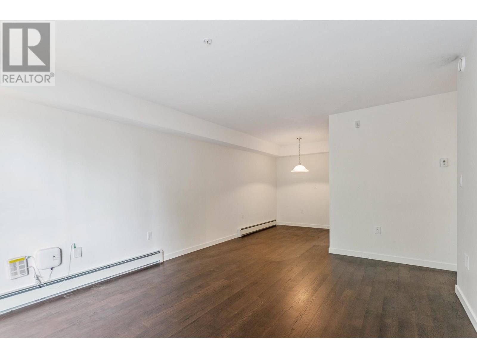 North Vancouver, BC V7L1C6,357 East 2ND ST #105