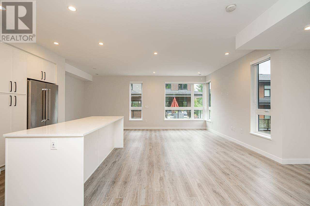 Port Moody, BC V3H0N2,50 SEAVIEW DR #23