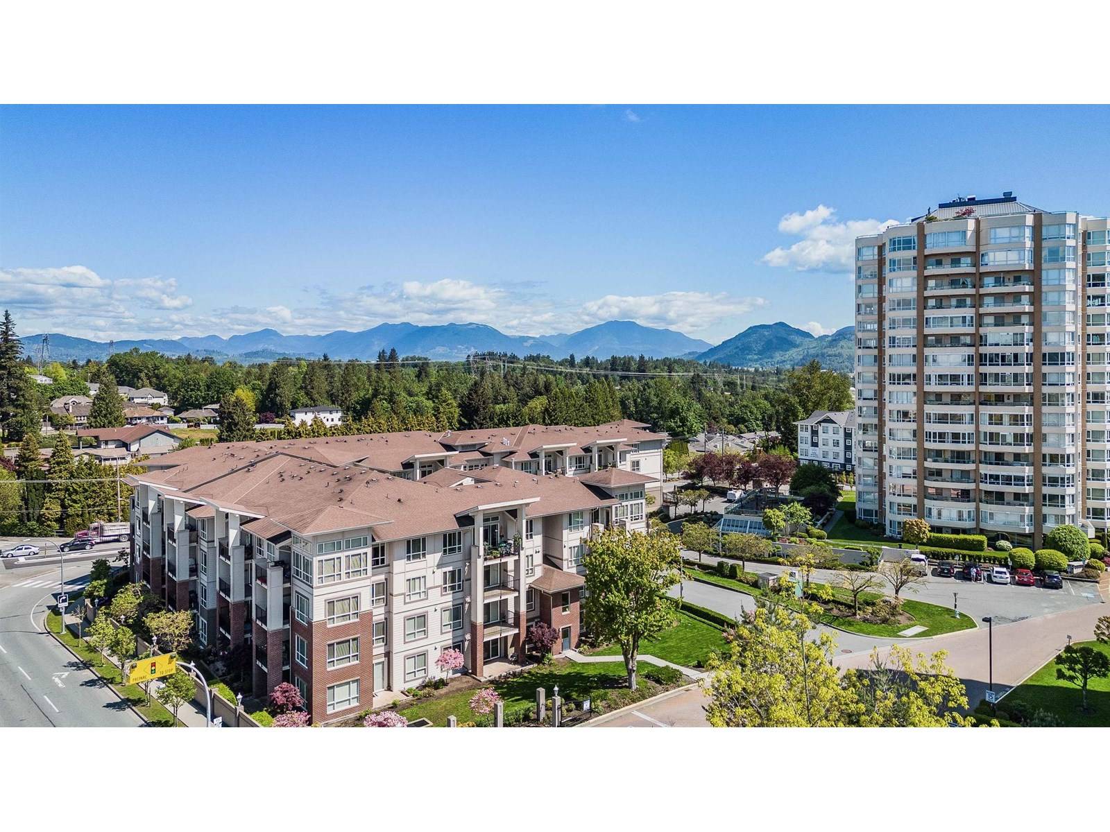 Abbotsford, BC V2T6M9,3192 GLADWIN #302