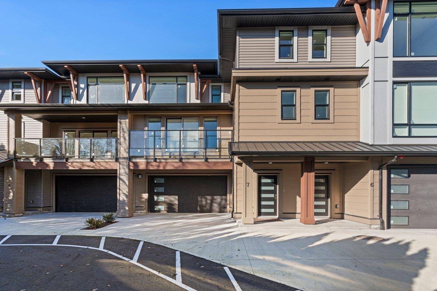 Chilliwack, BC V2P5T7,9603 BROADWAY ST #7