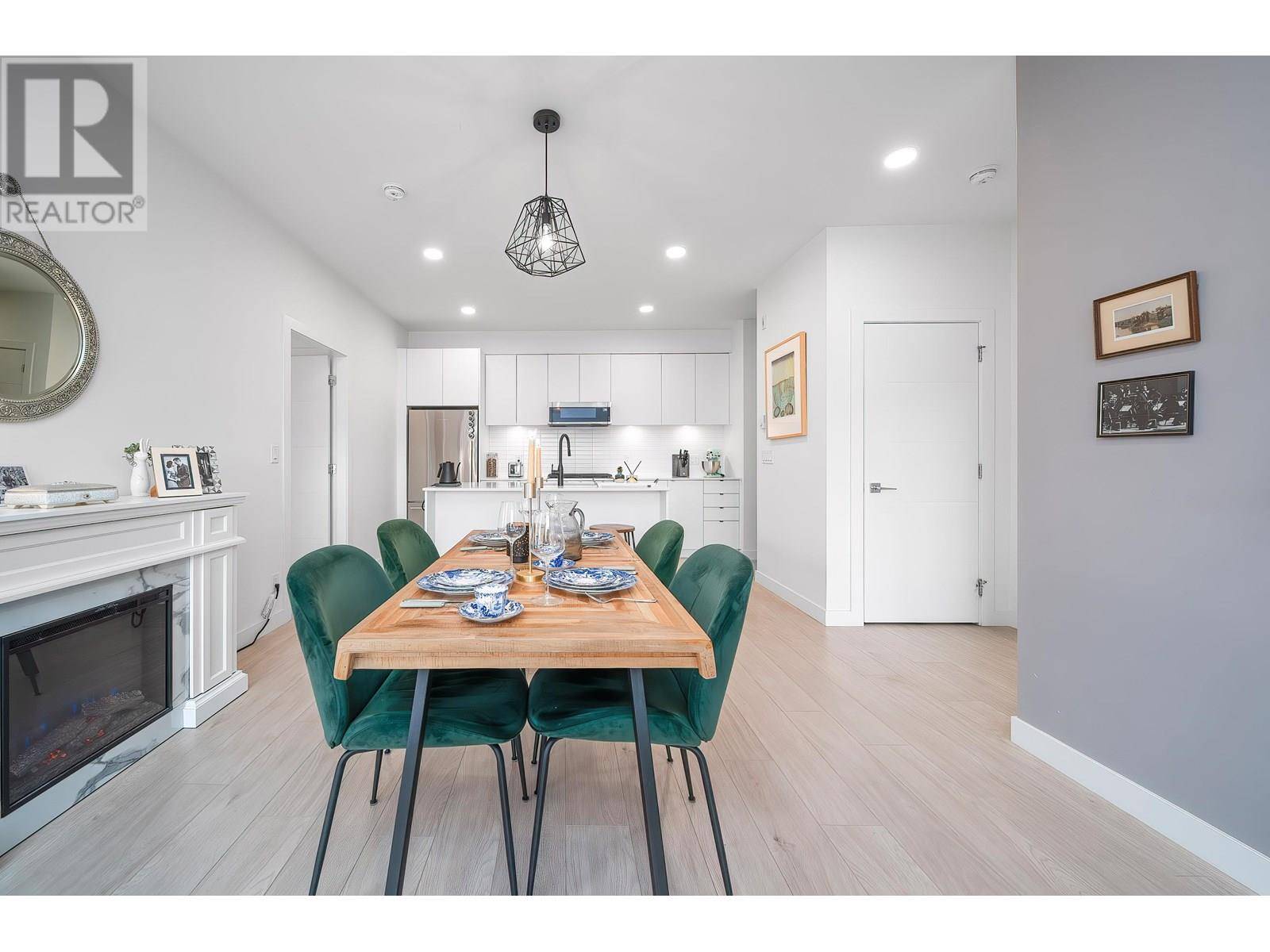 Port Coquitlam, BC V3C0T1,2345 RINDALL AVE #217