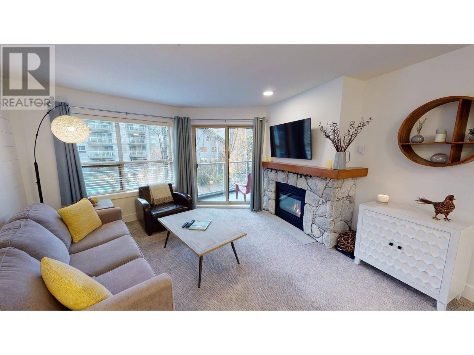 Whistler, BC V8E1G1,4800 SPEARHEAD DR #305