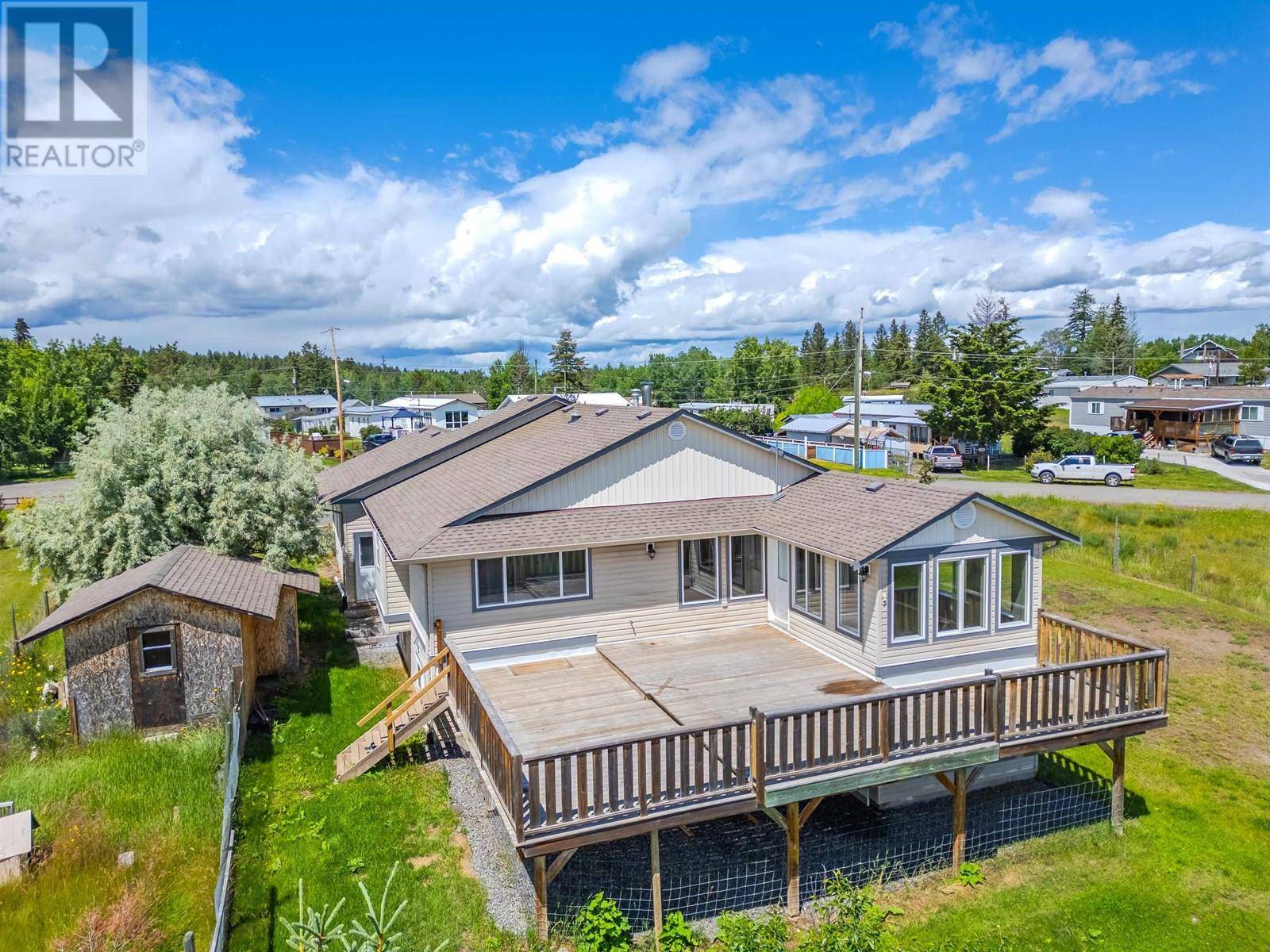 103 Mile House, BC V0K2E1,5526 LAKESIDE COURT