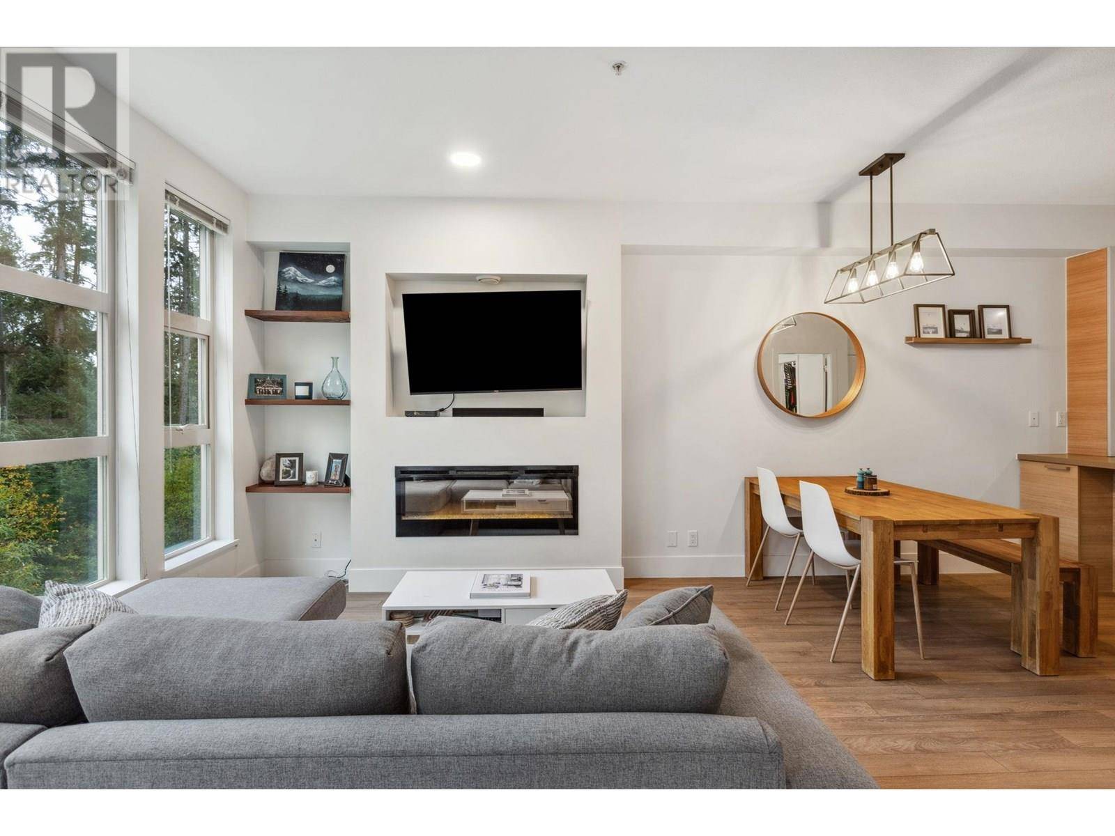 North Vancouver, BC V7G0A3,3606 ALDERCREST DR #422