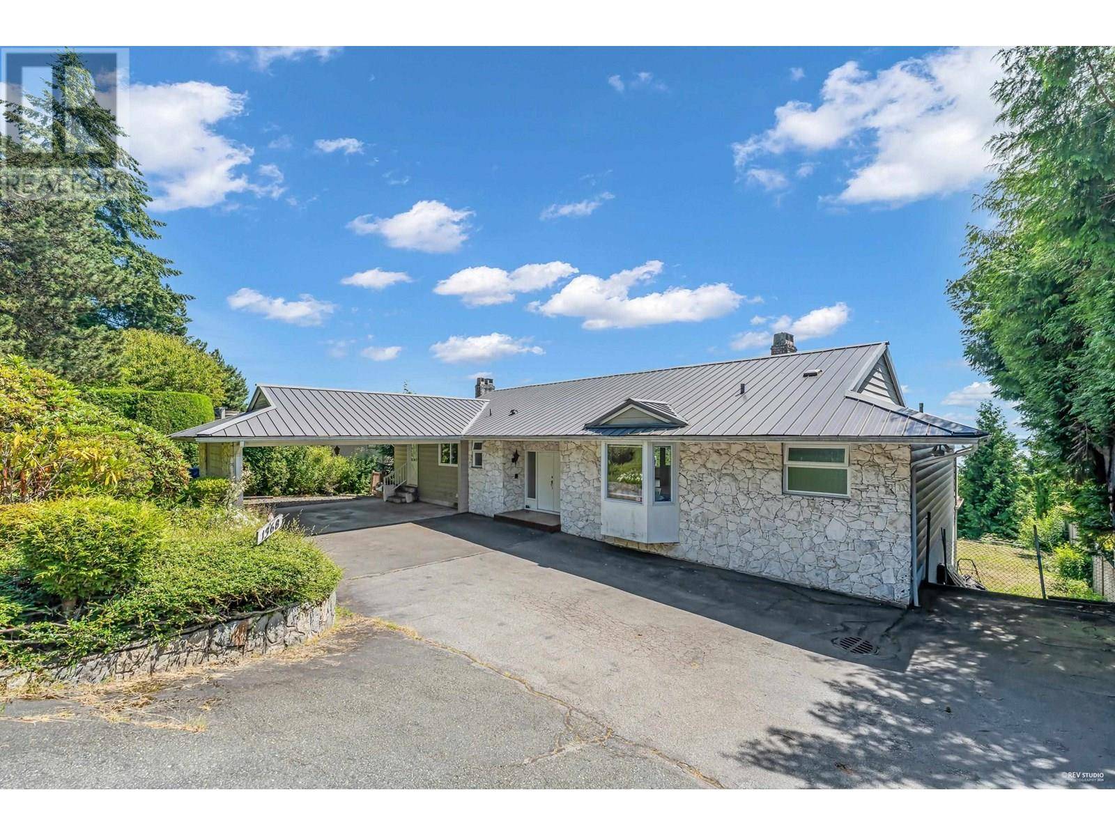 West Vancouver, BC V7S2L6,1368 TYROL ROAD