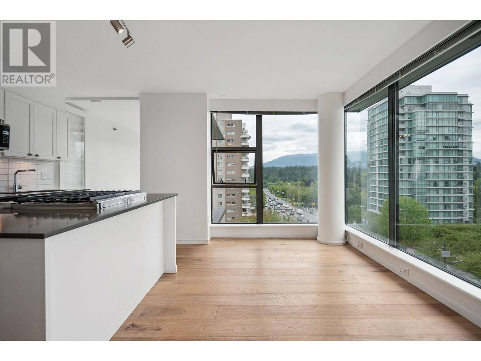 Vancouver, BC V6G3G9,1723 ALBERNI ST #906