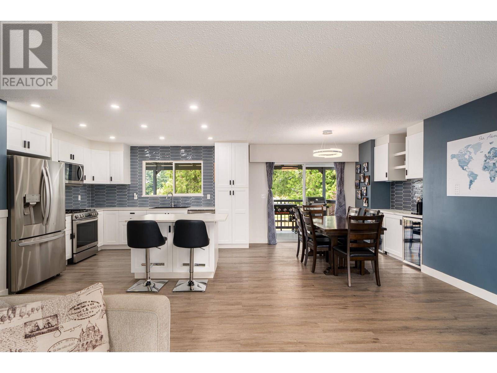 Pitt Meadows, BC V3Y1P2,11567 196B STREET