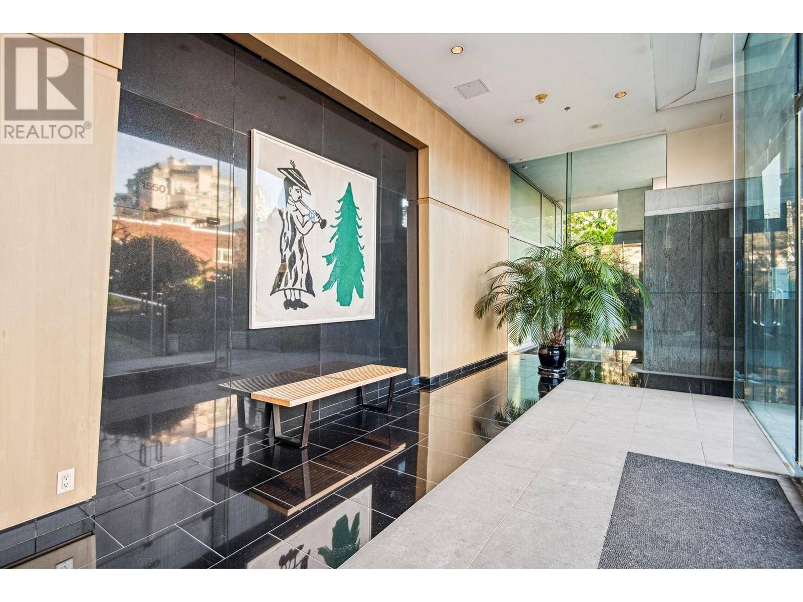 Vancouver, BC V6G5J3,1550 West 15TH AVE #901